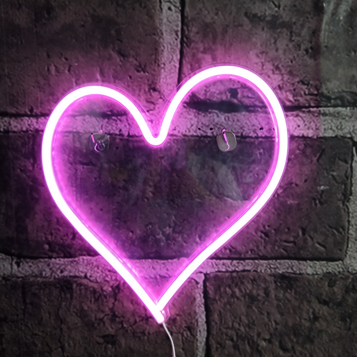 Кайф сердца. Светящиеся сердечки. Неоновое сердце на стене. Сердечко из светодиодной ленты. Светящееся сердце на стену.