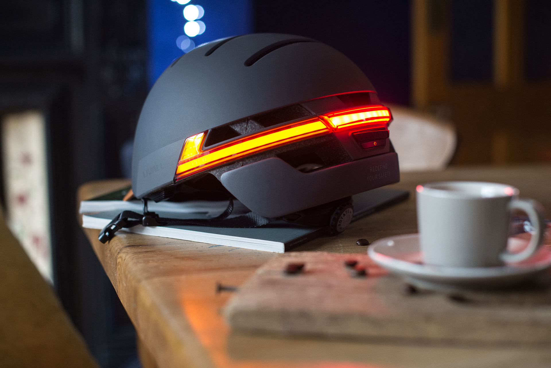велосипедный шлем BH51M smart с Bluetooth