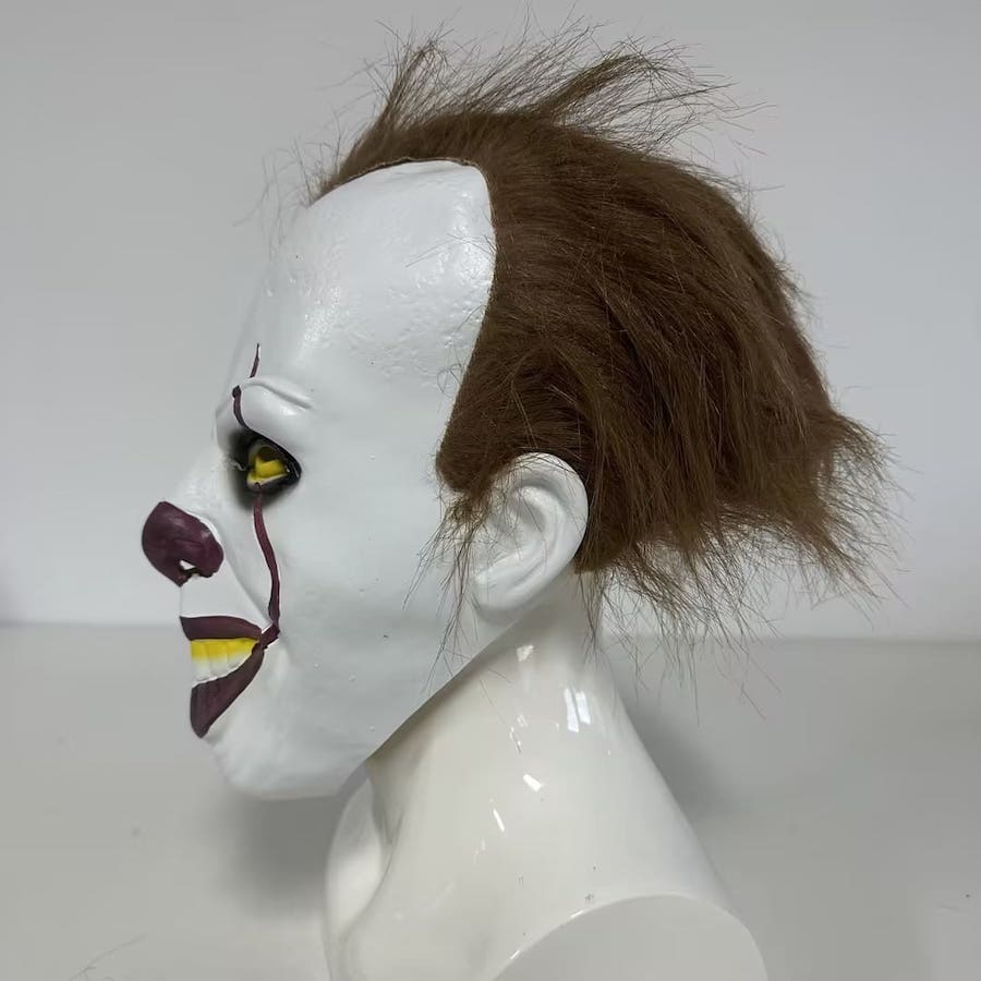 Страшная маска клоуна для карнавала
