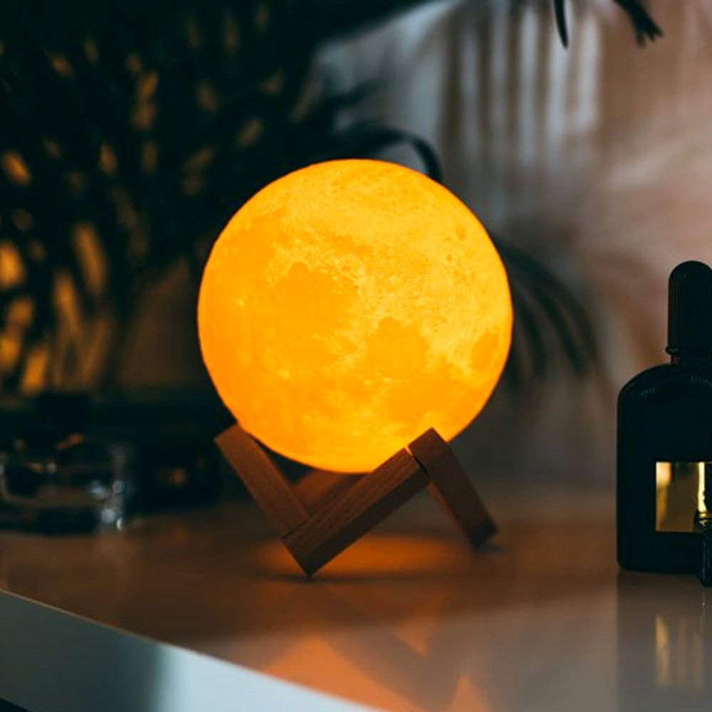 3D Moon - прикоснитесь к светильнику в спальню